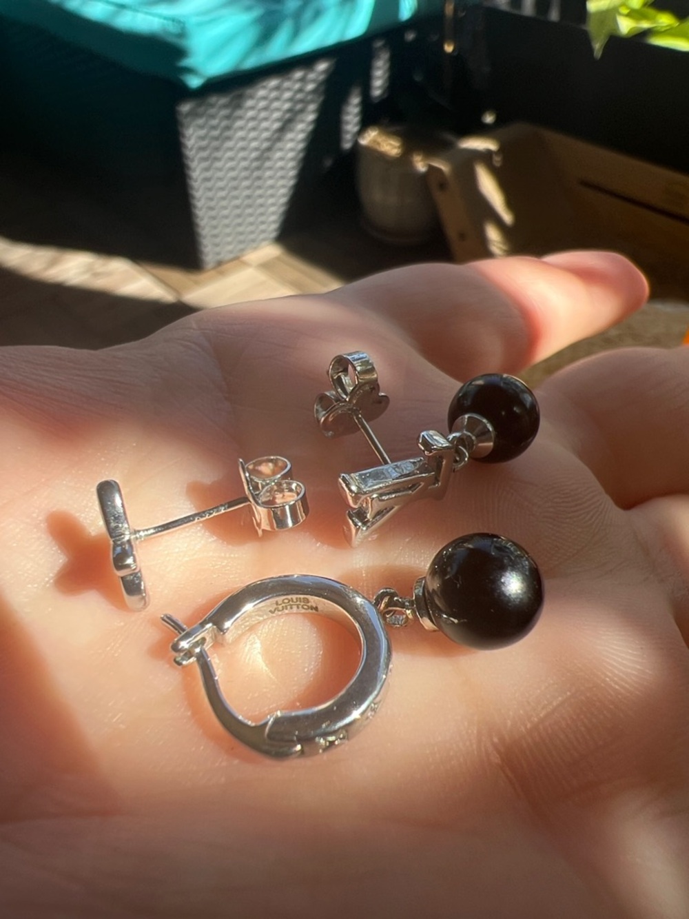 LV Black and Silver Pearl Drop Earrings - Picture 4 of 5
